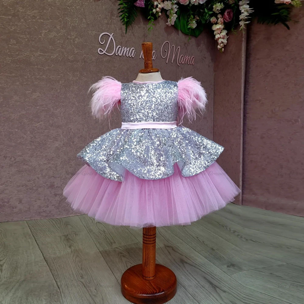 

Glitter O Neck Pink Short Sleeves With Fur Wedding Dress For Girls Elegant Tiered Knee Length Birthday Prom Gown Christmas New