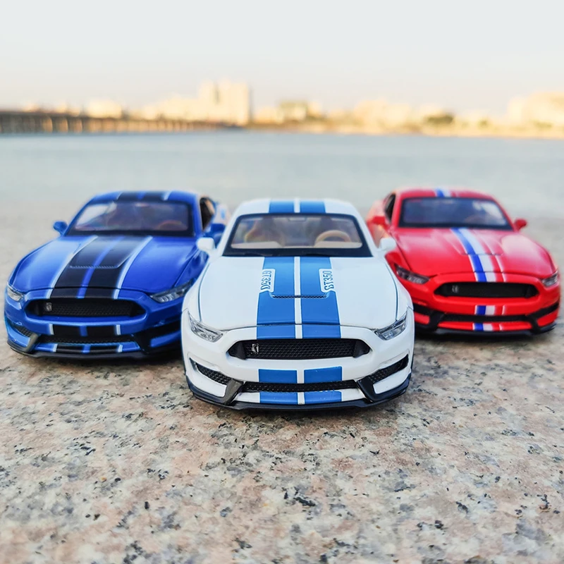 2011 Ford Mustang Shelby GT350: обзор, характеристики, отзывы владельцев [Автомобили Auto]