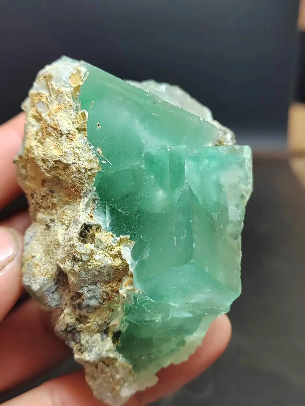 

210 натуральный редкий зеленый флюорит, cluster минеральный флюорит и кристалл, флюоритный драгоценный камень, украшение для дома