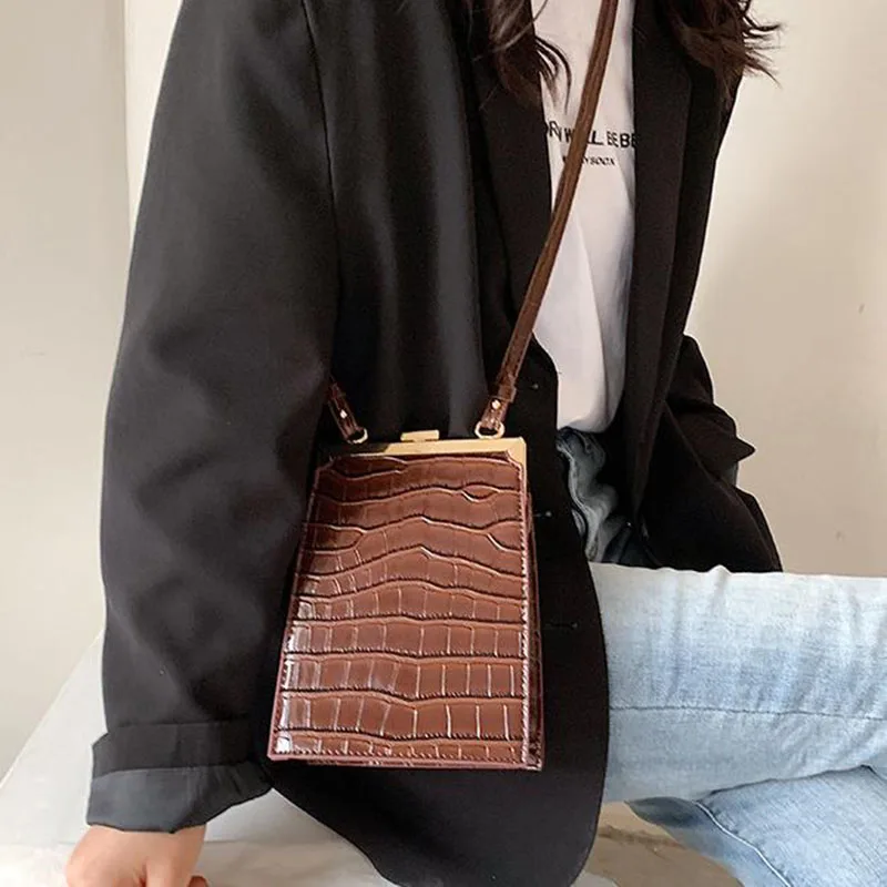 

Female 2023 New One-shoulder Messenger Bags Mini Square Crossbody Bags Retro Vintage Solid Color Pu Leather Stone Pattern Bags