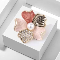 women fashion pearl rhinestone flower brooches pin elegant exquisite broches wedding party clothing dress daily gift