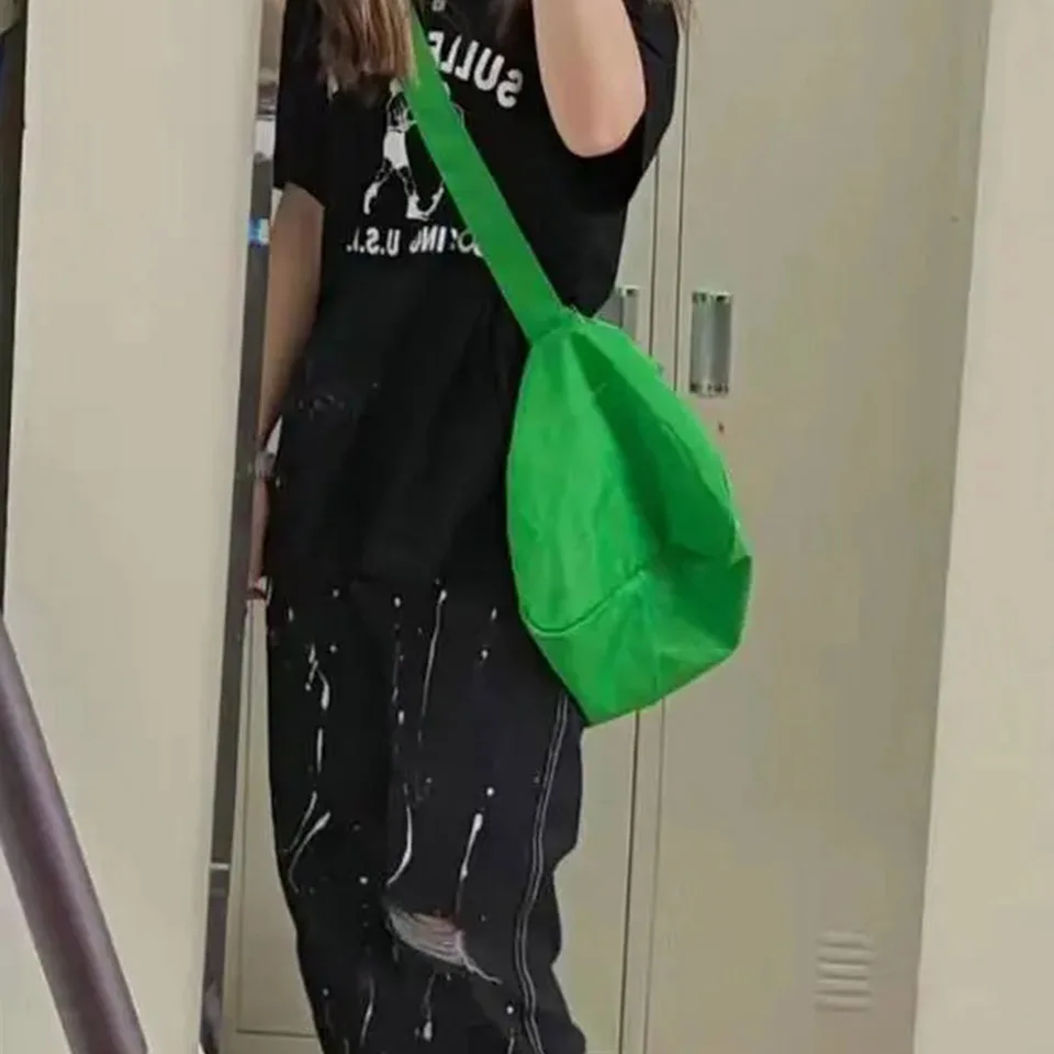 Fashion Professional Sports Backpack Female Portable Portable Fitness Bag Simple Large Capacity Web Celebrity Training Bag M600