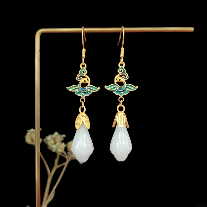 

2023 New Chinese Style Enamel Drop Glaze White Magnolia Earrings Palace Style Retro Women's Earrings
