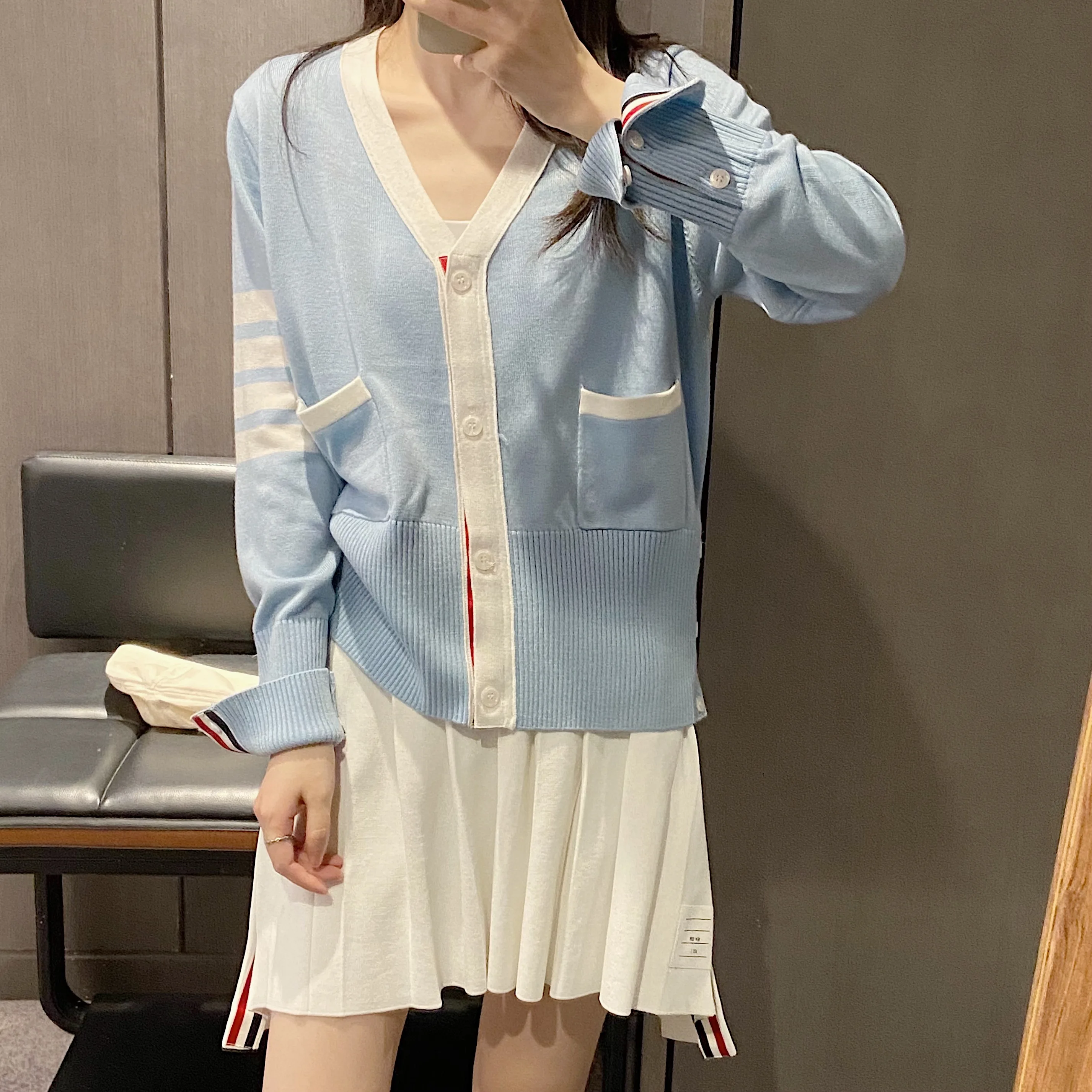 Wool Knitted Sweater, TB High-quality Fashion Women's Coat, V Necked Stripes, Thin College Style Spring and Autumn Sweater Top