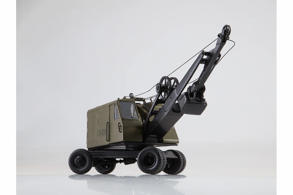 LEZ E-656 EXCAVATOR (USSR RUSSIAN) 1964-1965 DARK GREEN | ОДНОКОВШЕВЫЙ ЭКСКАВАТОР ЛЭЗ Э-656 - купить по