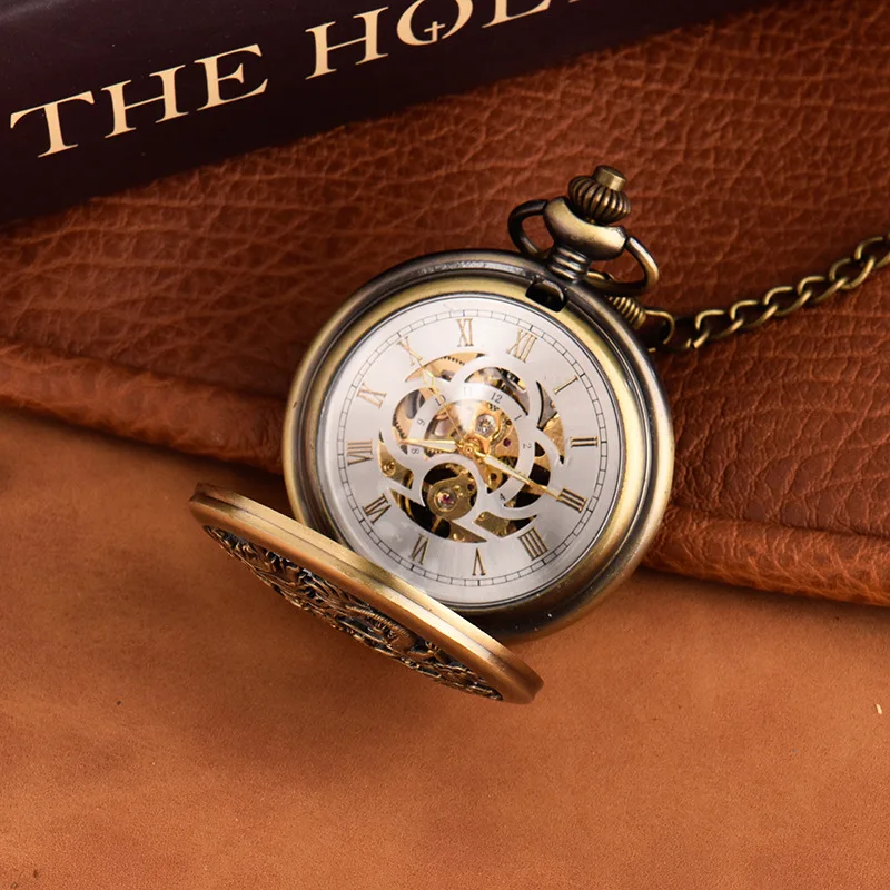 Luxury Dragon Mechanical Pocket Watch for Men Women Hollow Skeleton Case Roman Numeral Dial Fob Chain Pendant Clock Collection