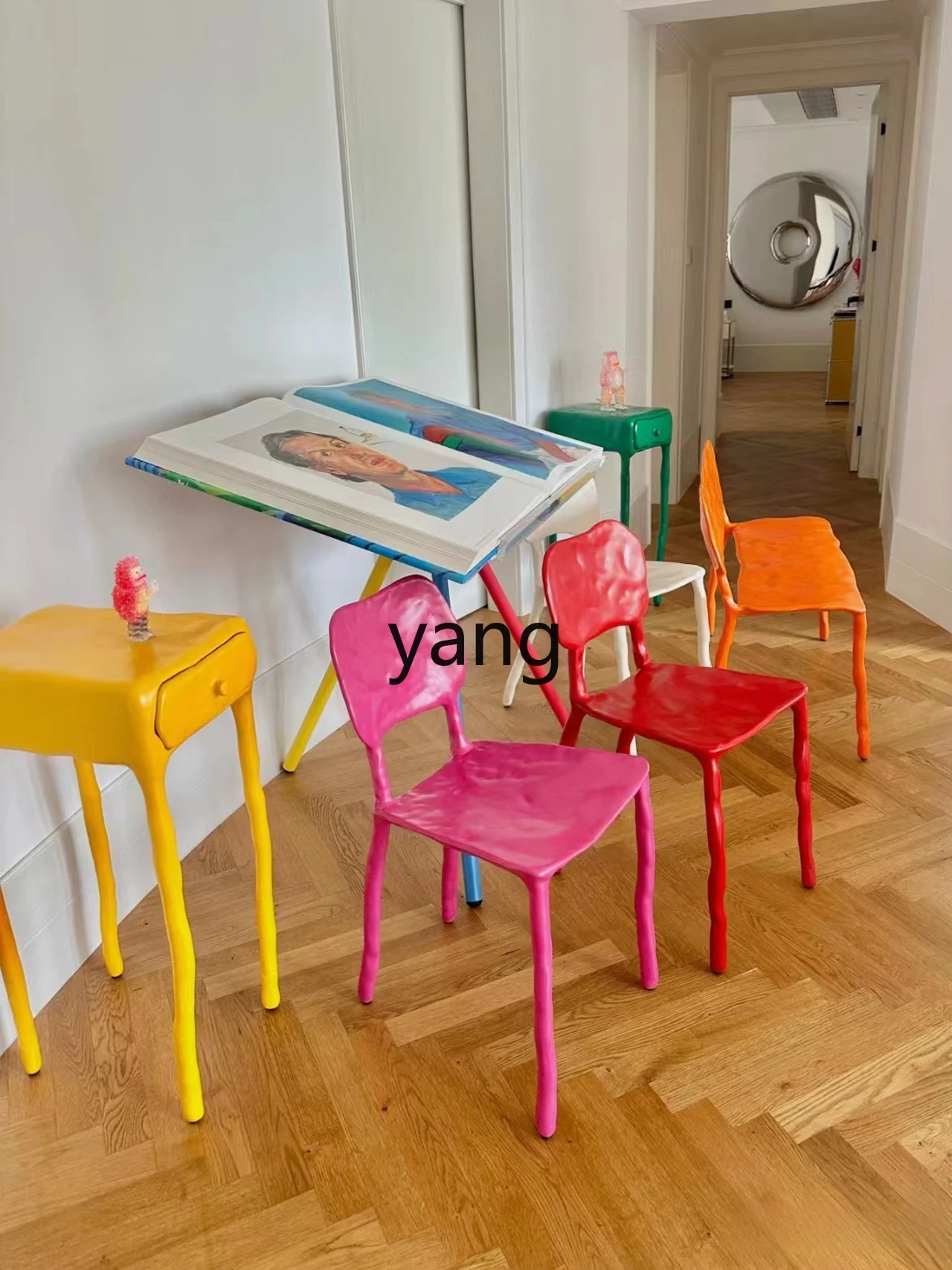 Yjq Современный модный стул для кирпичной кладки высококачественный обеденный