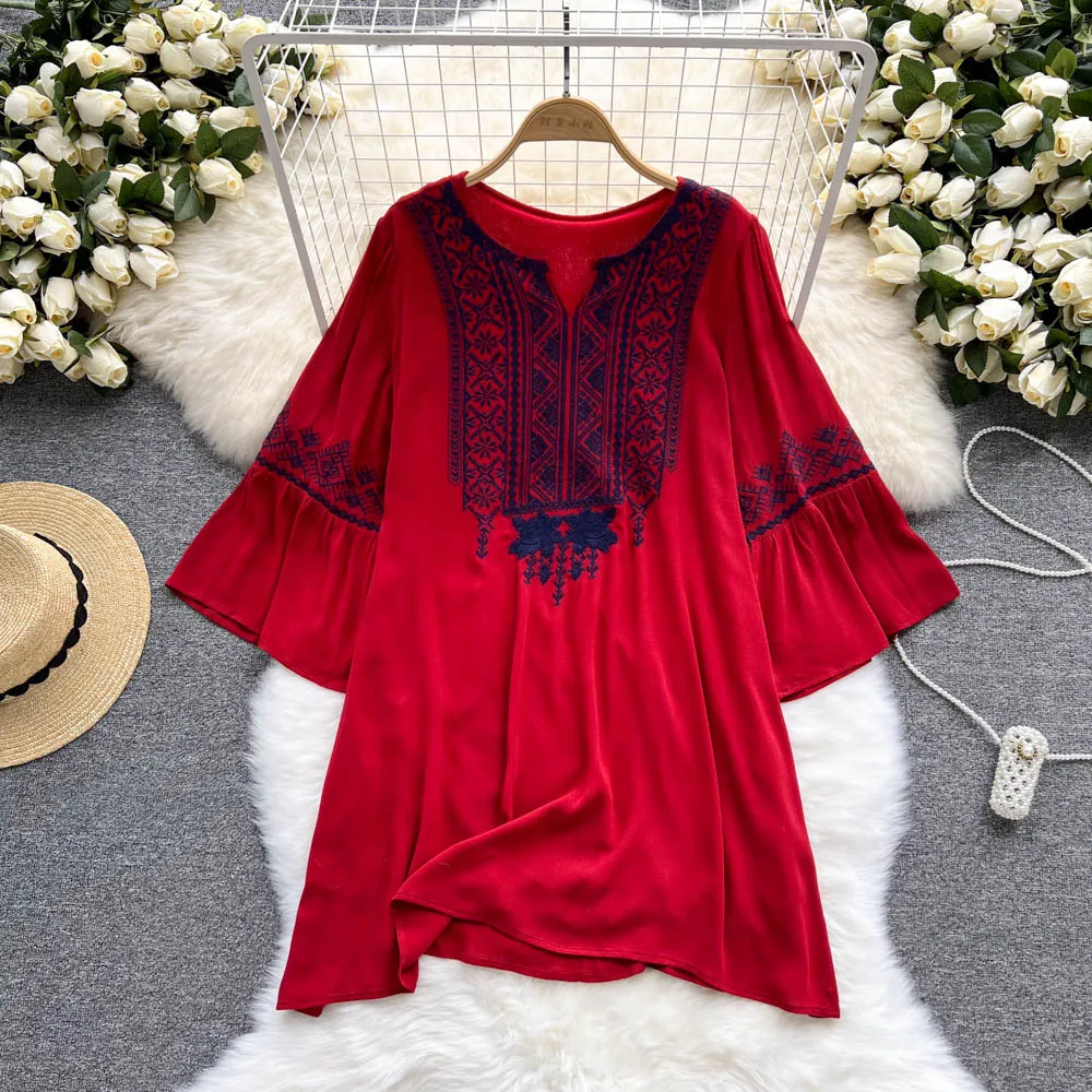 

SuperAen 2022 Summer Retro Embroidered Flare Sleeve O Neck Loose All Match Sweet A-line Dresses for Women