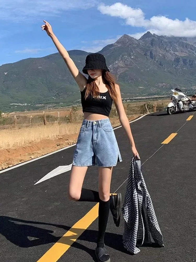 New Spring Summer Women High Waist Button Blue Denim Shorts Casual Female Split Wide Leg Jeans Shorts Ladies Bottoms