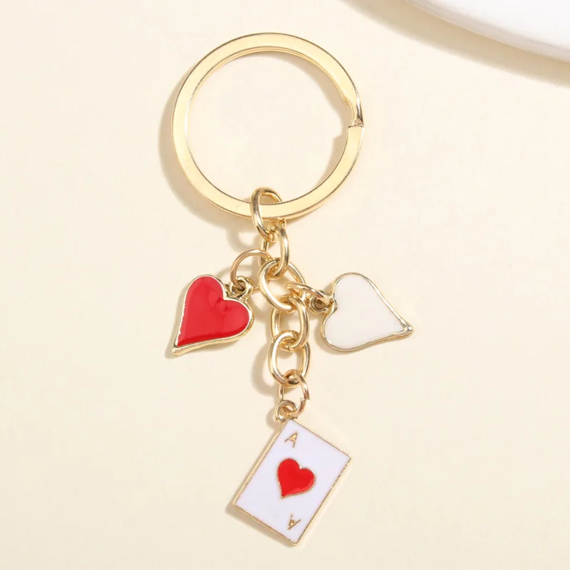 

Забавный эмалированный брелок для ключей, покерные карты, кольцо для ключей в форме сердца для женщин и мужчин, аксессуары для сумок, подвес...