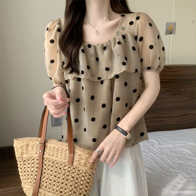 

Summer 2022 new French short sleeve square neck Polka Dot Shirt women's design sense niche sweet and gentle top