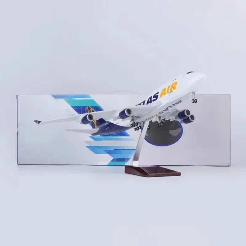 Масштаб 1:150 47 см 747 Модель самолета Atlas Air Boeing B747 Литая смола Украшение со
