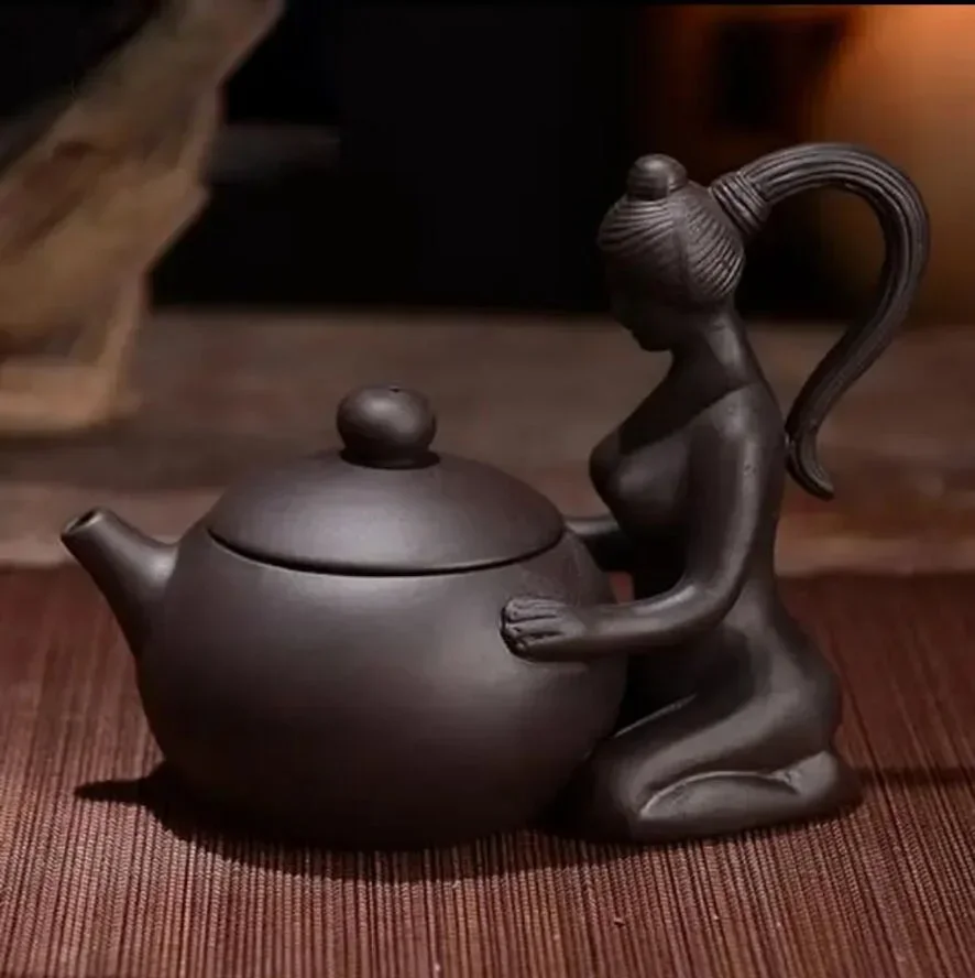 

Китайский чайник Xi Shi из фиолетовой глины 220 мл