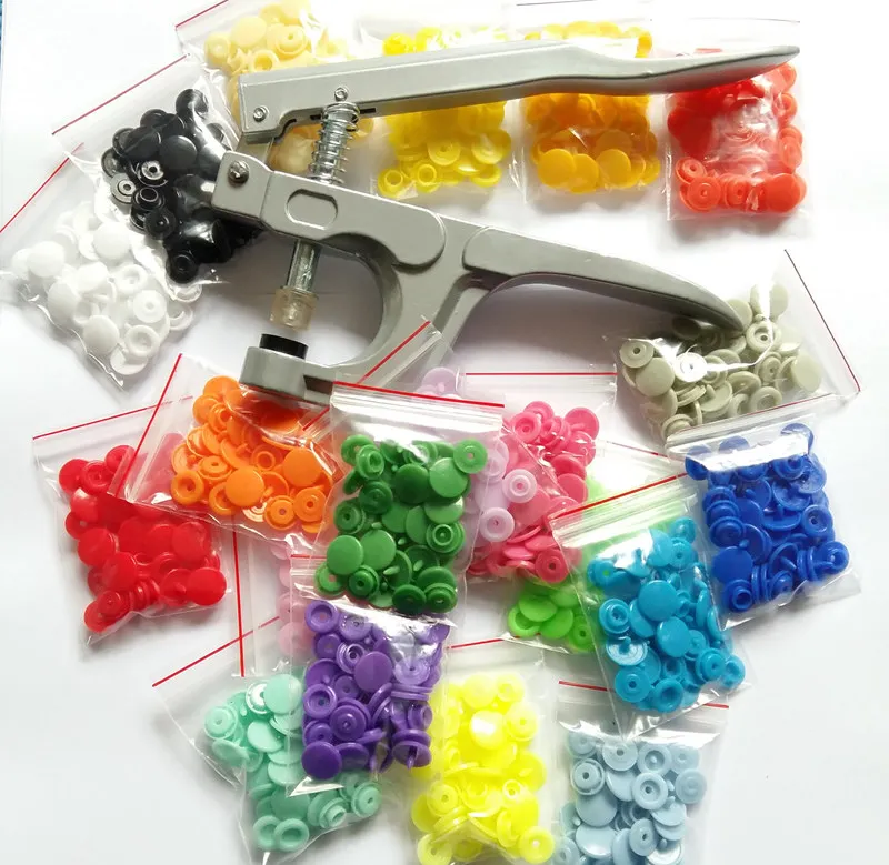 

1 Набор инструментов для заклепок + 300 наборов пластиковых кнопок T5 12 мм для использования в подгузниках [можно выбрать цвета]