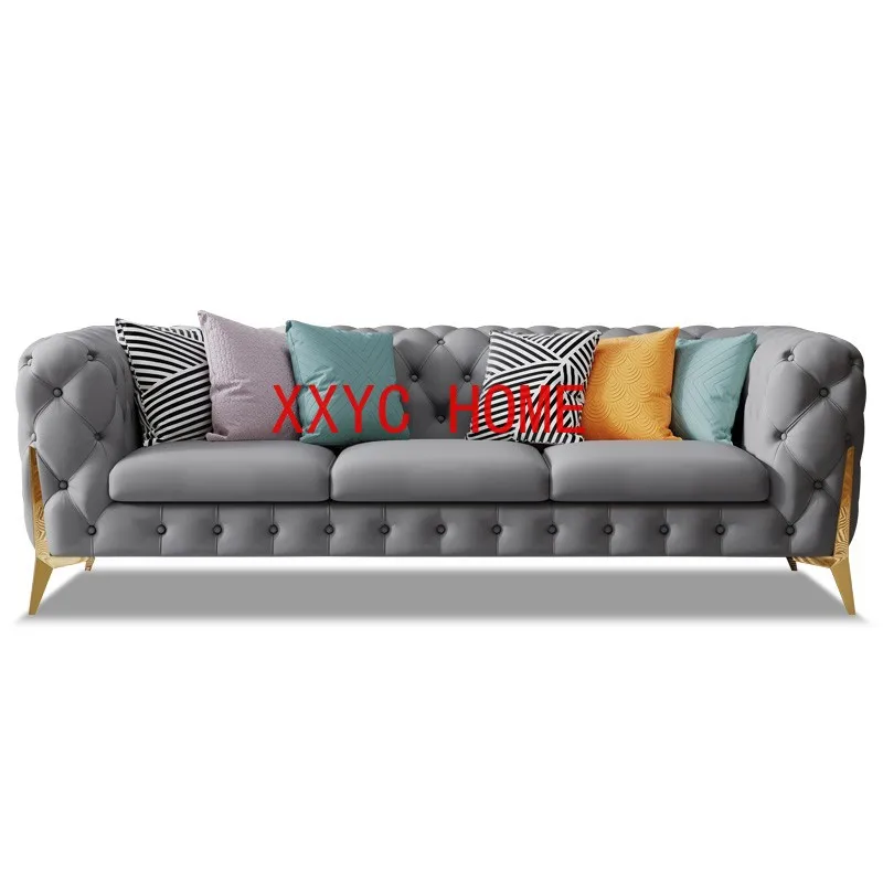 Кожаный комбинированный диван для гостиной маленькой квартиры