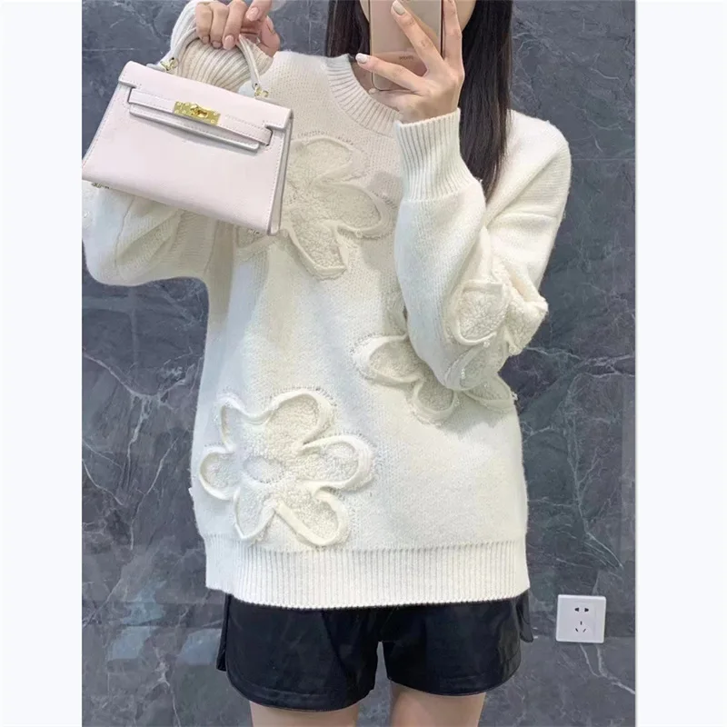 

Autumn and Winter New Soft Glutinous Lazy Sweater Women's Design Sense 3D Flower Knitwear Women's Clothing