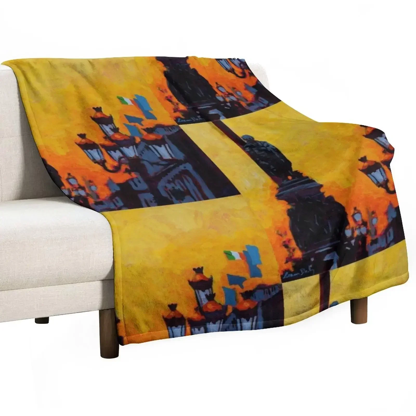 O&ampaposConnell Lamps (Dublin Ireland) Throw Blanket Thin blankets ands Flannels manga Blankets