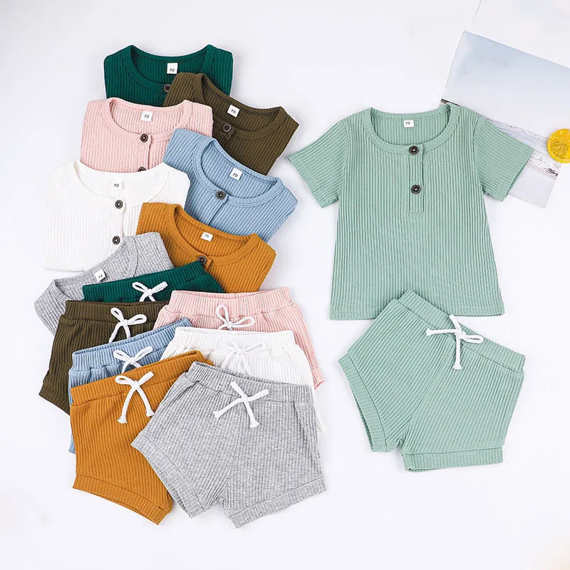 

Детский спортивный костюм, Однотонная футболка с коротким рукавом и шорты