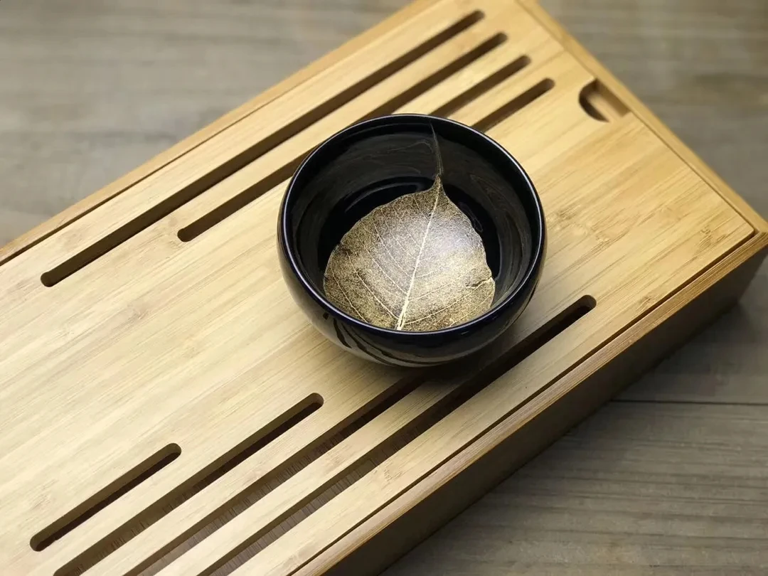 

Vintage Leaf Leave Teacup Ancient Style Tenmoku Glaze Japanese Style Matcha Tea Bowl Natural Beauti by Shiyi Zhou/JIANZHAN