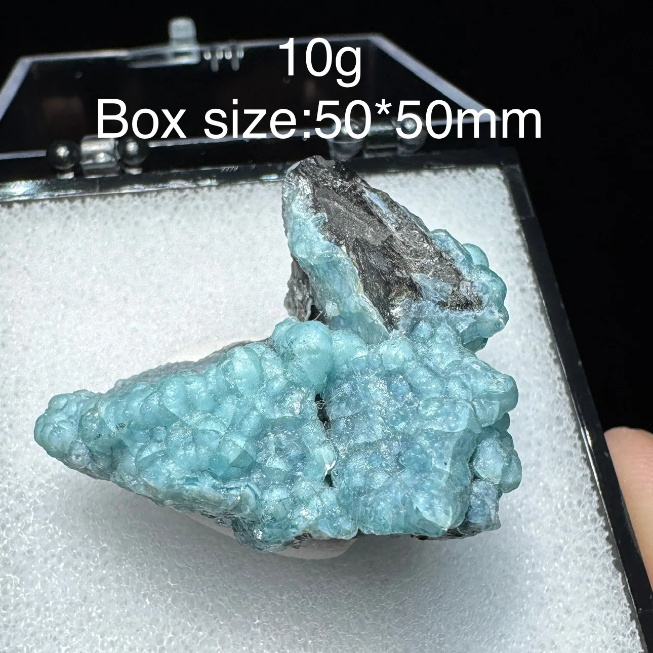 

Натуральный минерал Гиббисит, обучающий образец B1-14