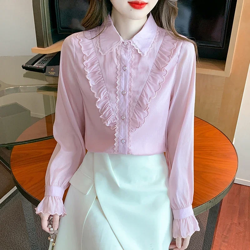 Женская шифоновая блузка с длинным рукавом отложным воротником и оборками