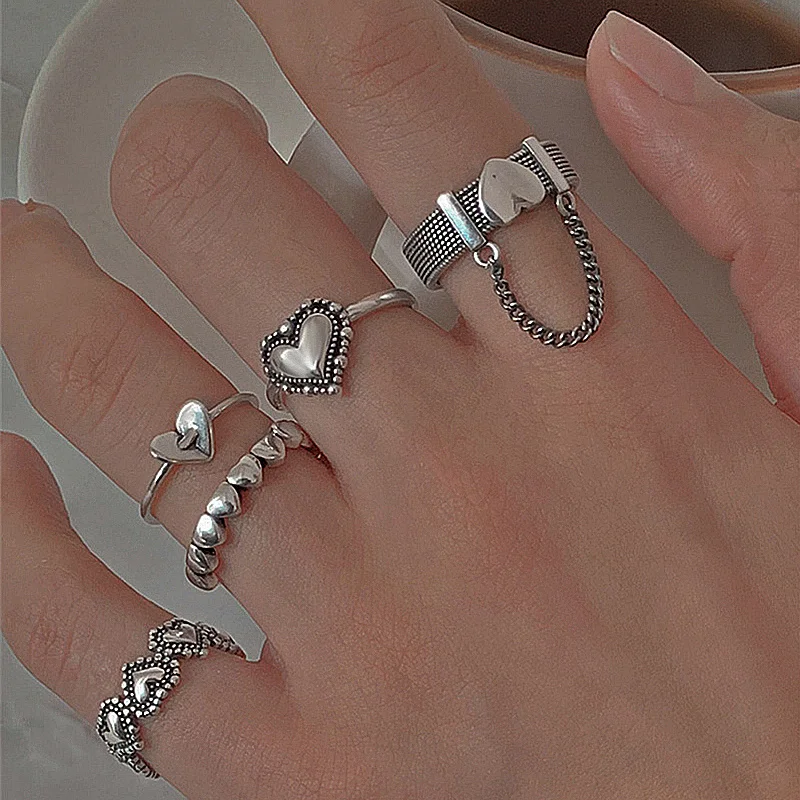 

Korea Punk Love Heart Ring Set 5pcs Personality Temperament Zircon Geometric Rings for Women Fashion Goth Jewelry