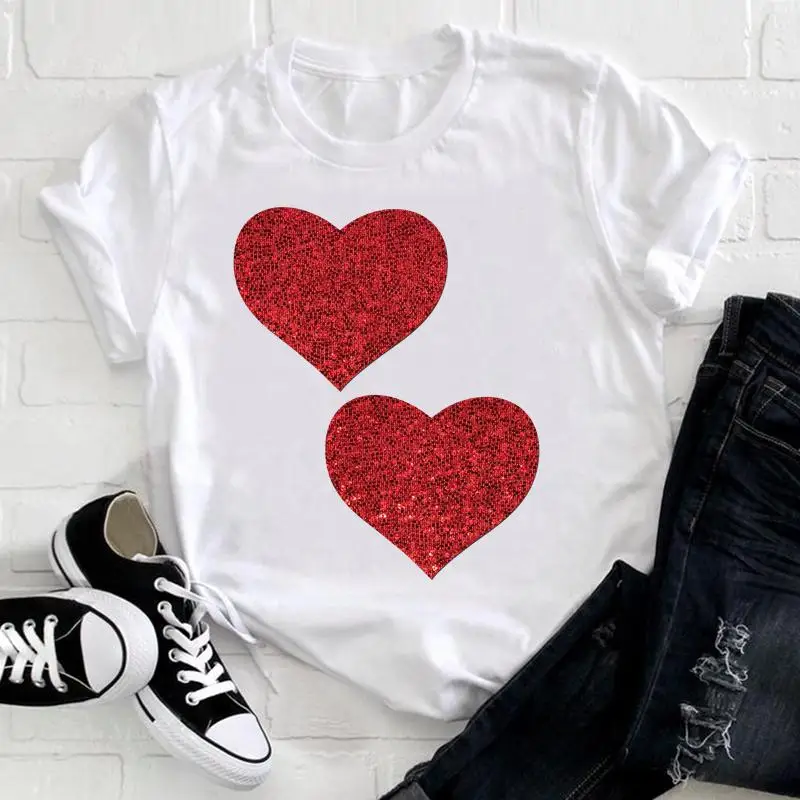 

Женская футболка с коротким рукавом, круглым вырезом и графическим принтом