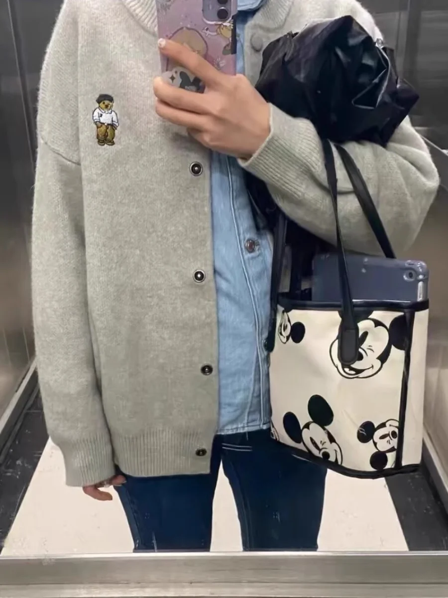 Мягкий клейкий свитер с вышивкой медведя верхняя одежда для женщин новинка 2024