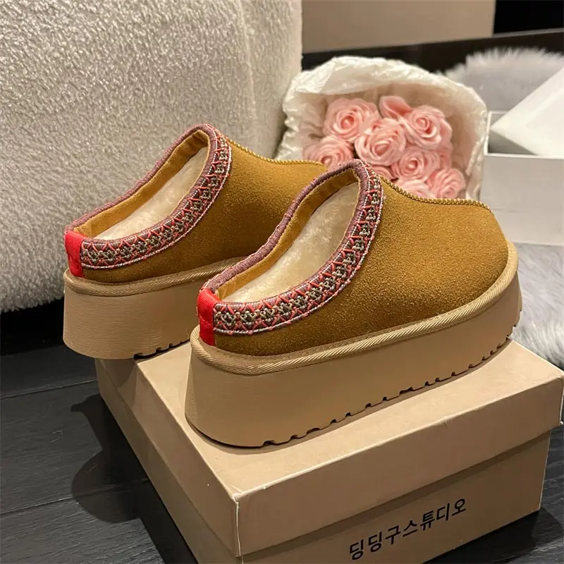 

Кроссовки женские легкие спортивные бежевые, для бега и дома