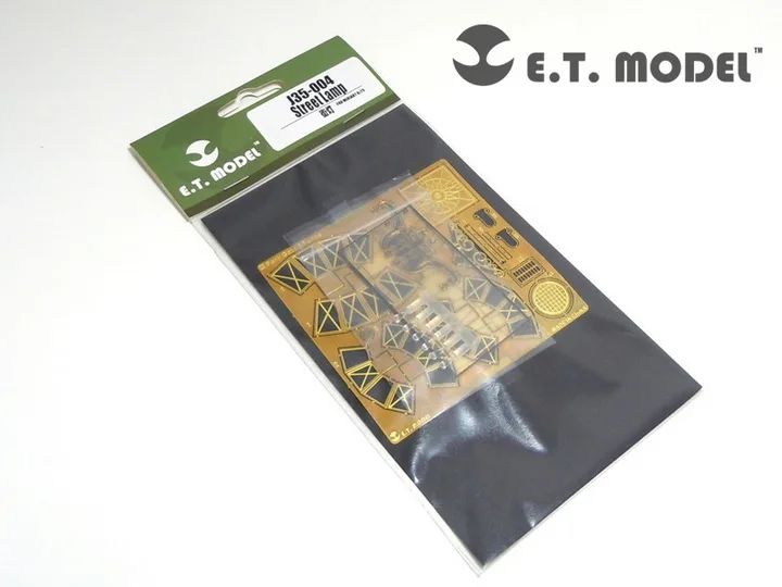

Уличсветильник E.T модель J35-004 1/35 времен Второй мировой войны для Диона