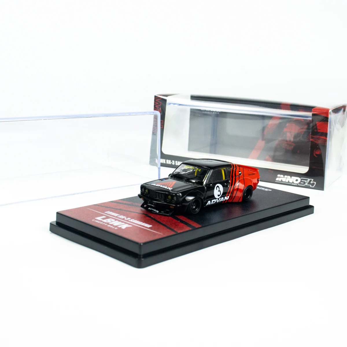 Модель автомобиля INNO 1:64 LBWK RX3 SAVANNA ADVAN LIVERY