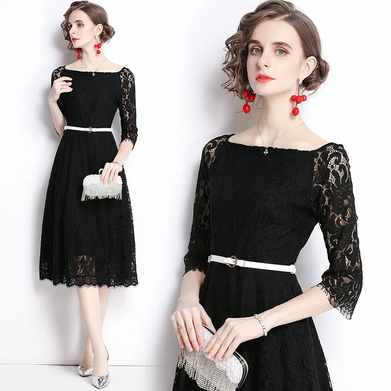 

Women's Summer New High-end Temperament Square Neck Seven-sleeve Chic Lace Embroidery Slim Fitting Fashion Elegant Holiday Dress