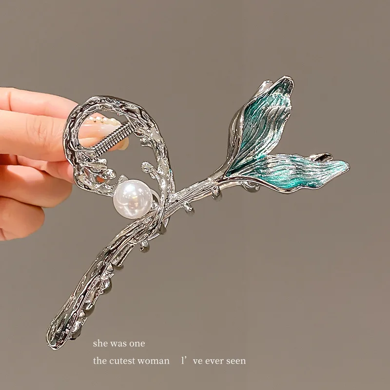 

Fishtail Metal Clamping Clip Large 13cm Pan Hair Pearl Shark Clip Hair Volume Multi HairClip Female Back Head Spoon ClipHeadwear