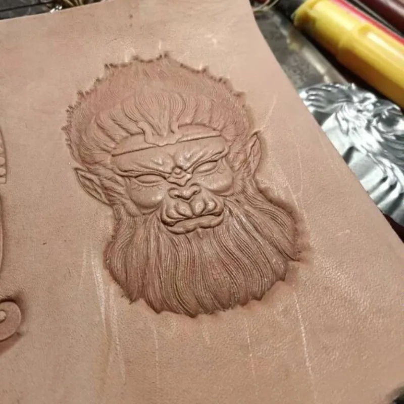 Sun Wukong черный дизайн 3D тиснение под кожу металлические штампы алюминиевый сплав
