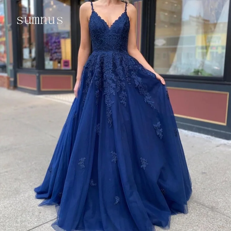 

Dark Blue Appliques Wedding Dress V-neck Backless Lace Up Sleeveless Tulle Spaghetti Straps Bride Gowns Robe de Novia Gelinlik