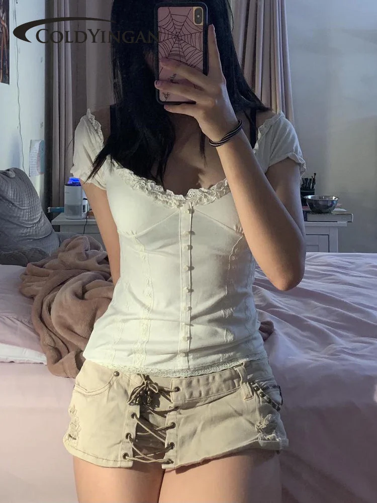 

Женский короткий топ с оборками, на пуговицах, с коротким рукавом