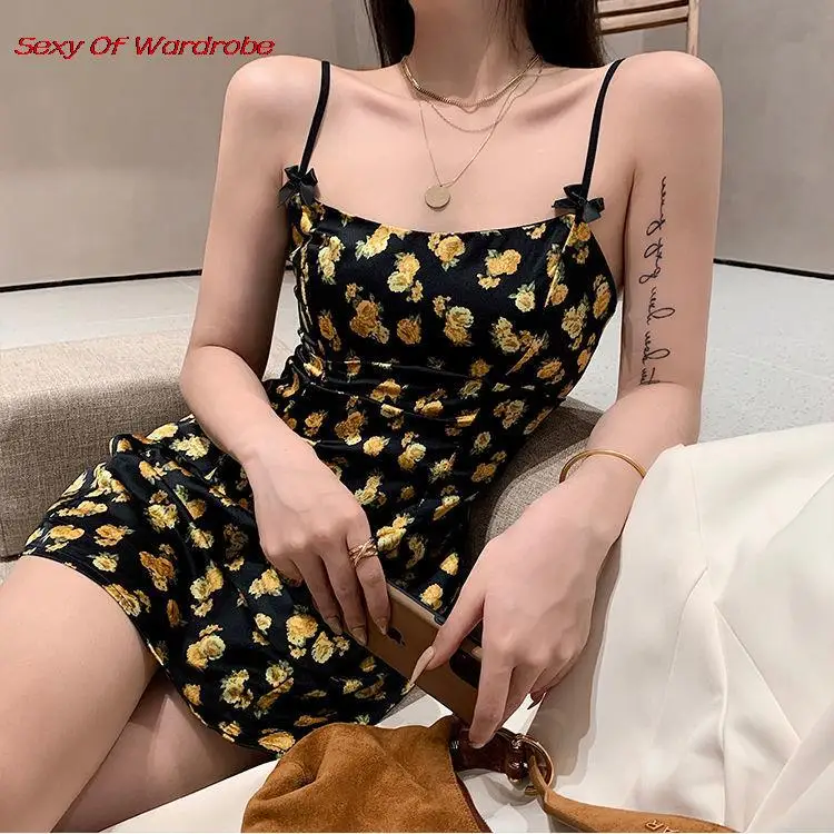 

Korean New small fresh style t Leisure Slip Dress Fashion High Stree Slimming Package Hip Skirt Floral Dress Summer 2022 Y2K