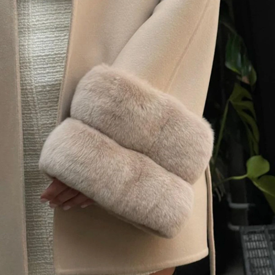 Рисунок 4 - Женские меховые манжеты