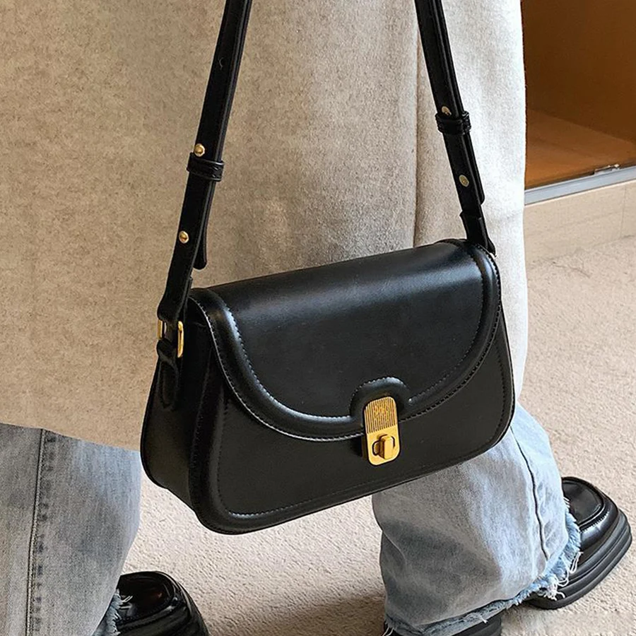 

Simple designer saddle bags for women summer new flap underarm bag purse and handbag soild color single shoulder crossbody bag