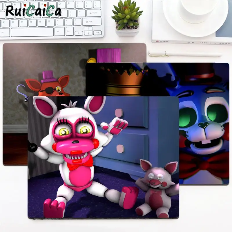 

Sfm Fnaf Animatronics Rubber Small Keyboard Mat Table Mat Students Gabinete PC Gamer Desktop Mouse Pad Padmouse Desk Play Mats