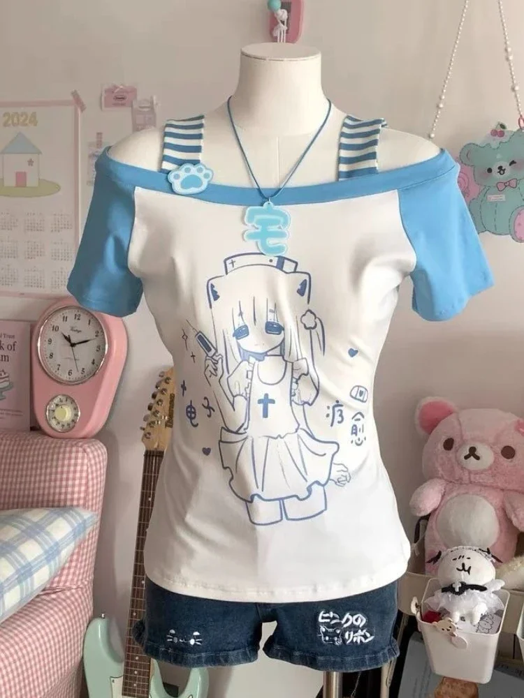 Фото Женские футболки Y2K Kawaii 2026: белые, в стиле Juminocore, с коротким рукавом, в полоску, с открытыми плечами, в японском стиле, облегающие, в стиле Gyaru №1