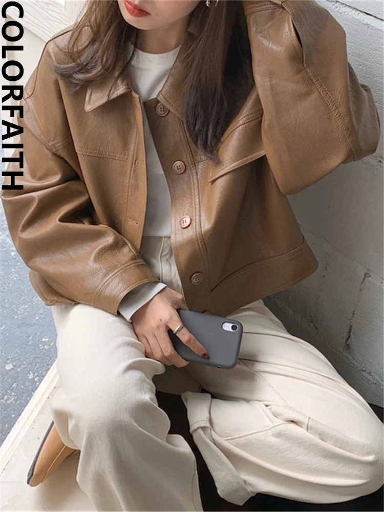 

Colorfaith/Новинка 2022 года; Верхняя одежда из искусственной кожи в винтажном стиле; Сезон осень-зима; Женские кожаные куртки; Короткие топы; JK56901