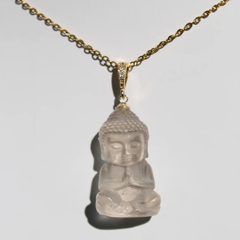 

Детский кулон из дымчатого кварца