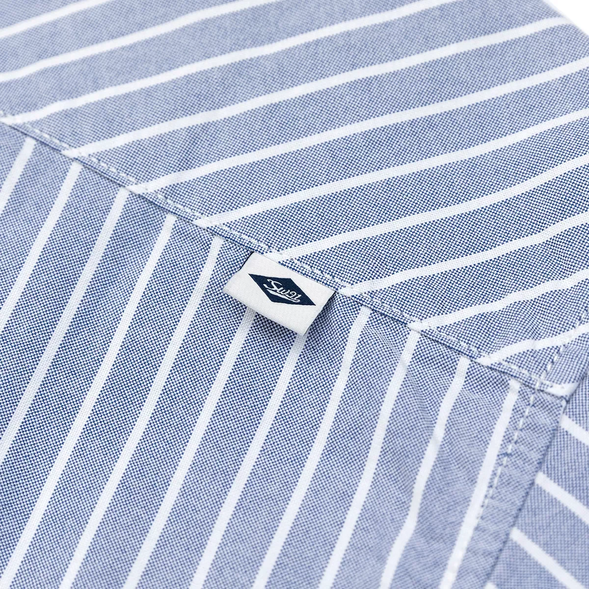 New2022 2022 Spring New Vertical Striped Oxford Shirts Men Casual 100% Cotton Loose Style Shirts Plus Size Chest Pockets Clothes