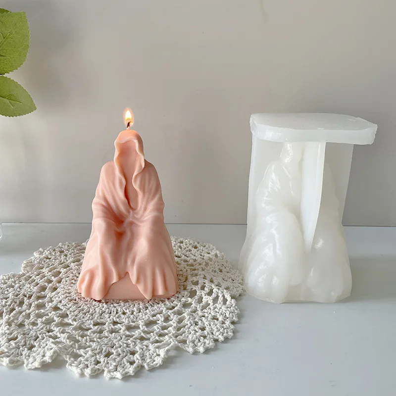 

Horror Ghost Clothed Man Scented Candle Silicone Mold Mystery Portrait Handmade Epoxy Resin Plaster Decorative Ornaments Mold