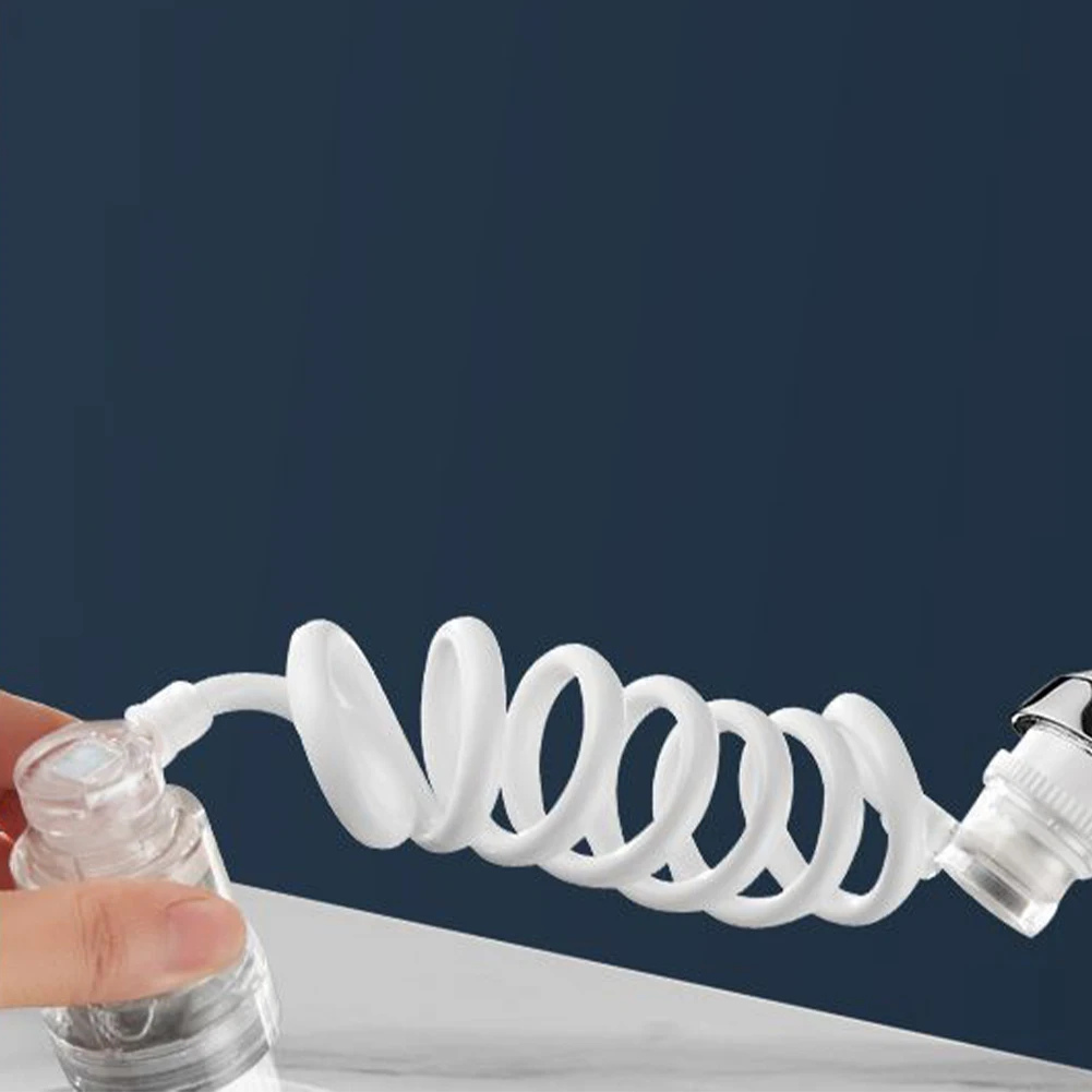 Угловой смеситель для кастрюли с удлинителем шланга Вращающаяся насадка ванной