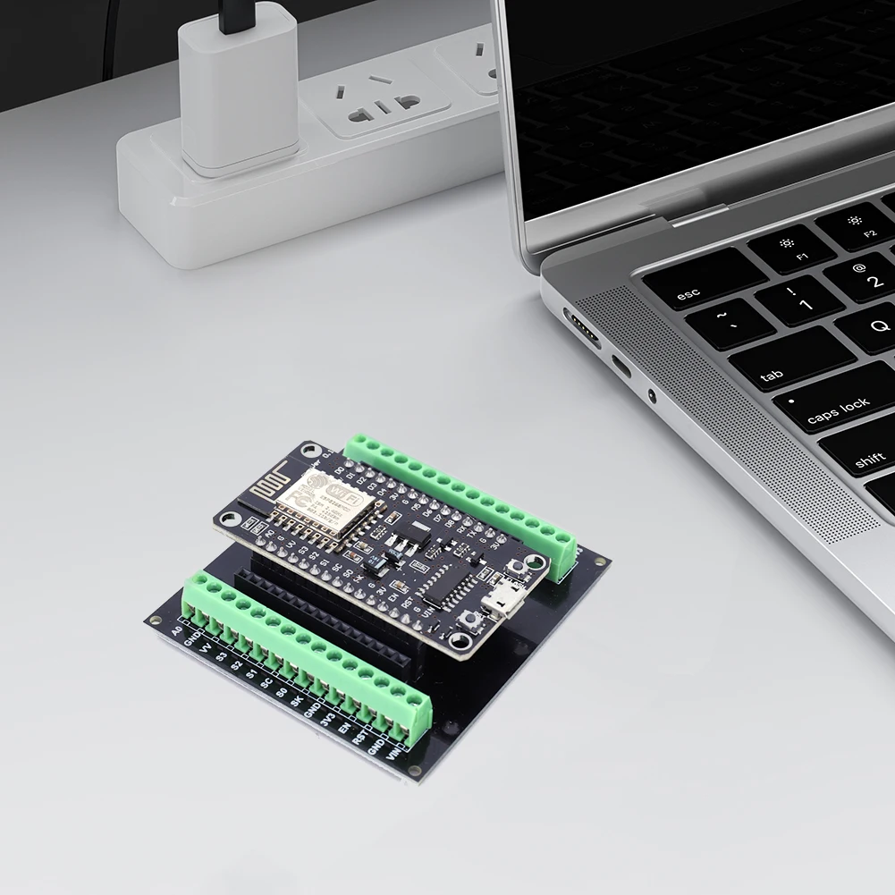 Плата расширения ESP8266 NodeMcu Lua WIFI V3 CH340 GPIO 1 в 2 макетная плата MICRO USB