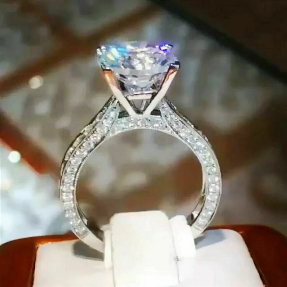 

Huitan Simple Classic Women Wedding Rings with Princess Square Cubic Zirconia Temperament Lady's Ring Engagement Bands Jewelry