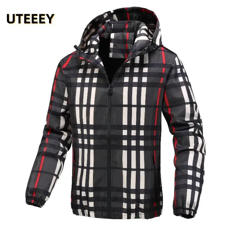

2023 New Autumn Windproof Plaid Varsity Jackets Men Casual Outdoor Hooded Bomber Jacket Fashion Korean Loose Street Male Coat