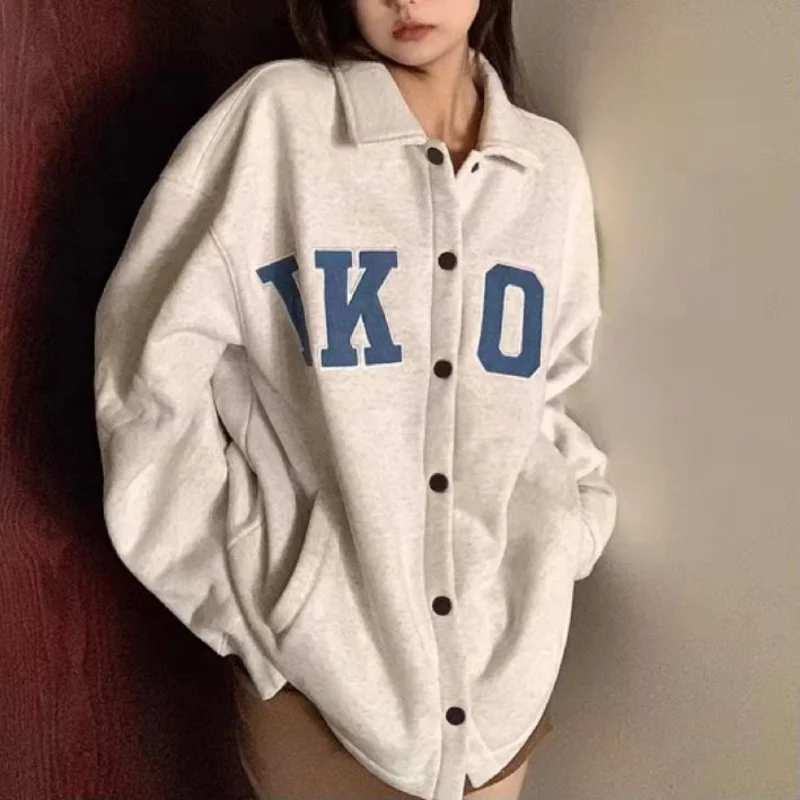 

Шикарное модное женское пальто Hikigawa в Корейском стиле преппи с вышивкой надписью каргидан осенние свободные однобортные куртки женская куртка